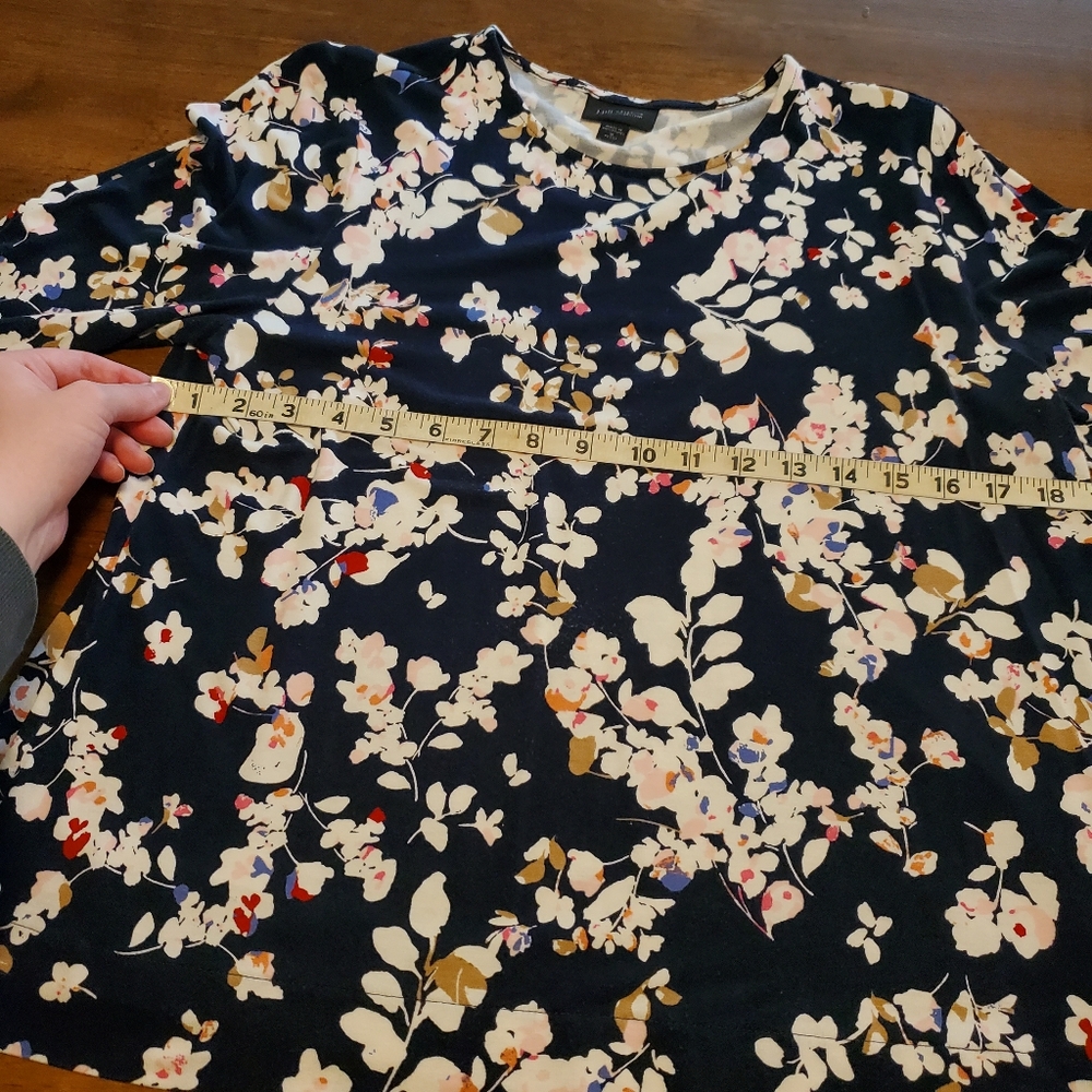 J. Jill Medium Petite Navy Floral Casual Blouse Top - Picture 13 of 14